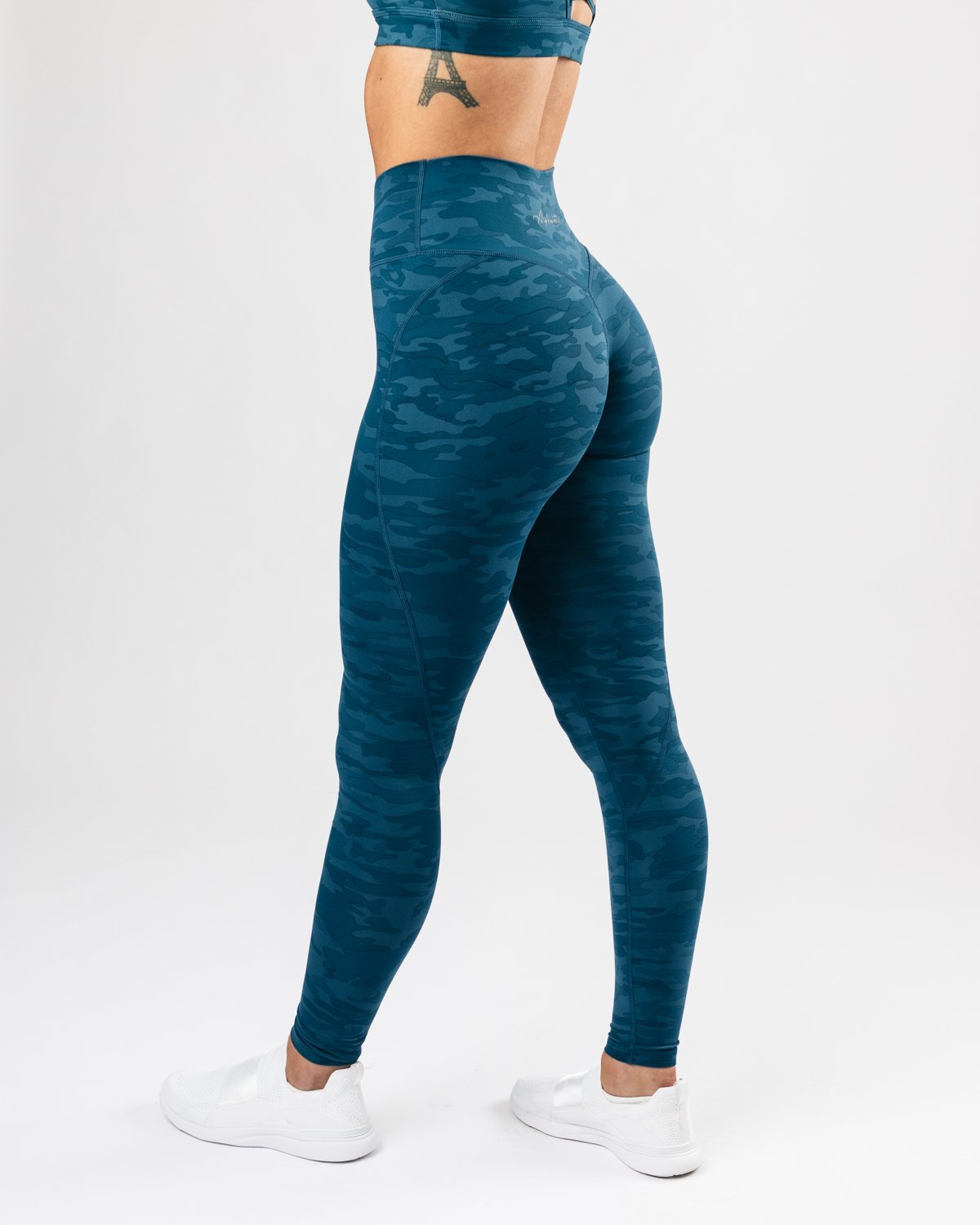 SURFACE POWER LEGGING