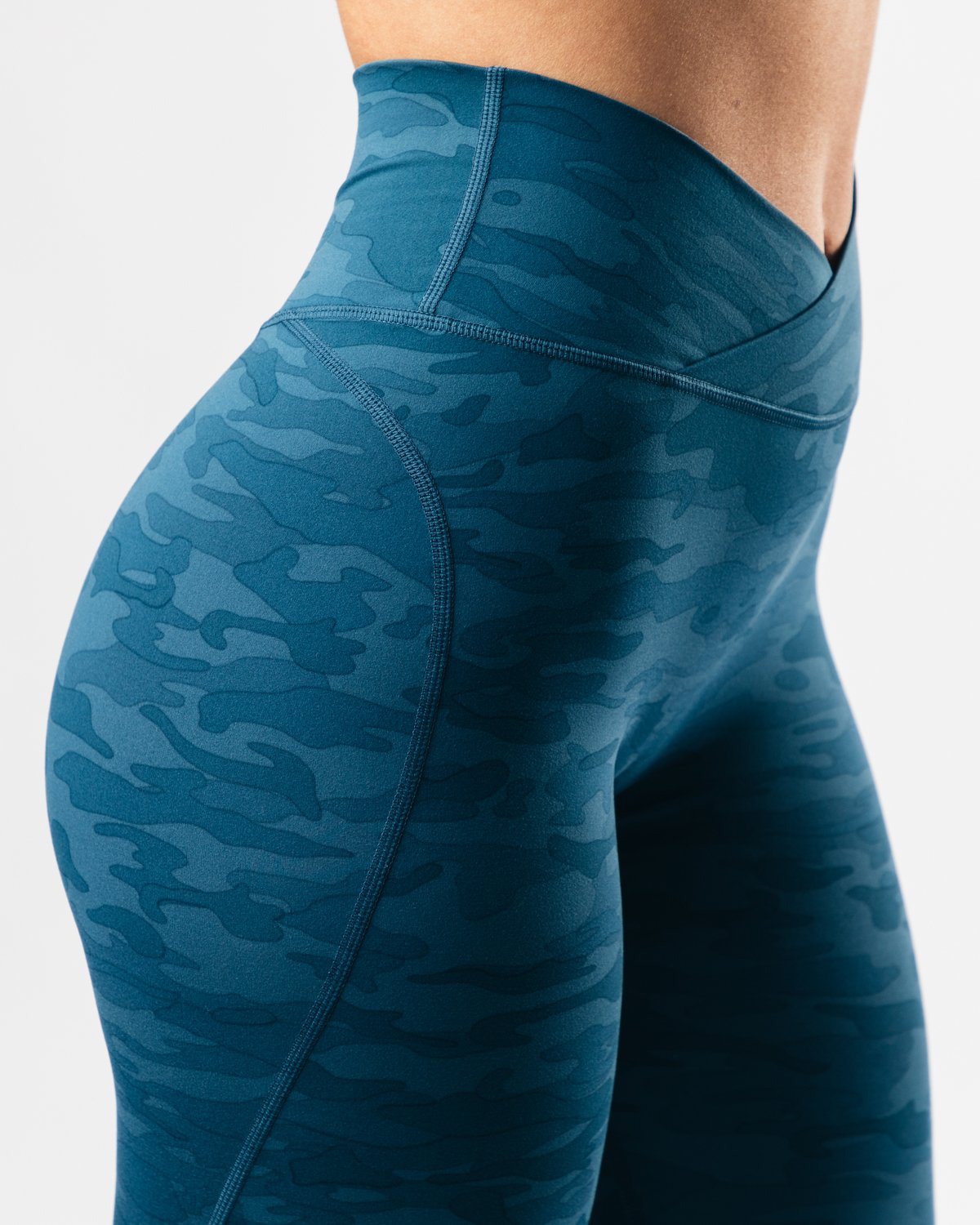 SURFACE POWER LEGGING